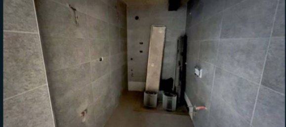 2-salle Appartement à Turin, Italy No. 50180 14