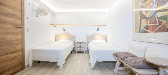 Villa de 7 dormitorios en Calpe, Spain No. 134475 36