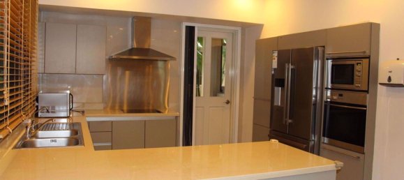 4 bedrooms House in Watthana, Thailand No. 10493 6