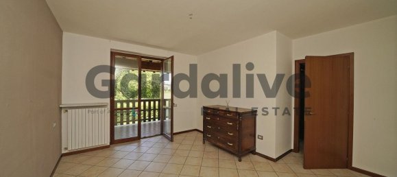 Квартира с 3 комнатами в Манерба дель Гарда, Италия № 277436 9