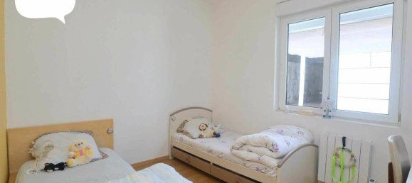 3 bedrooms Building in Bruay-sur-l'Escaut, France No. 50145 11