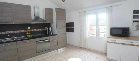 3 bedrooms Building in Bruay-sur-l'Escaut, France No. 50145 10
