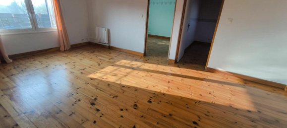 3 bedrooms Building in Bruay-sur-l'Escaut, France No. 50145 7