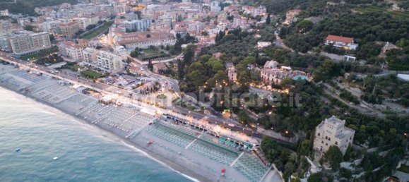 3 Schlafzimmer Penthouse in Finale Ligure, Italy, Nr. 53789 17