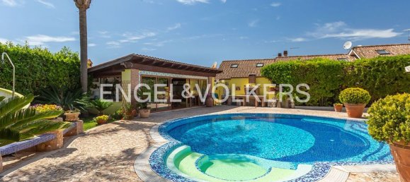 9 rooms Villa in Ardea, Italy No. 131313 4