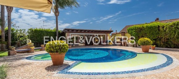 9 rooms Villa in Ardea, Italy No. 131313 2