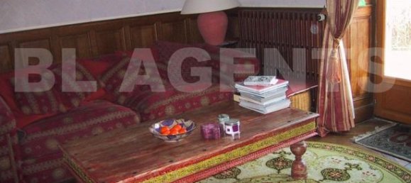 Castillos de 4 dormitorios en Arcy-sur-Cure, France No. 309647 7