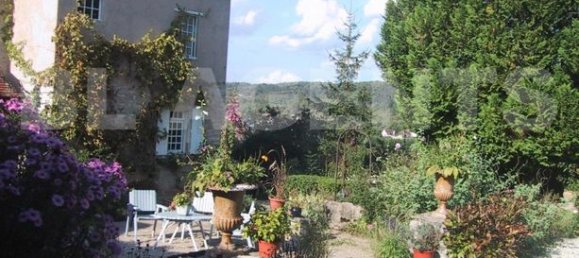 Castillos de 4 dormitorios en Arcy-sur-Cure, France No. 309647 3