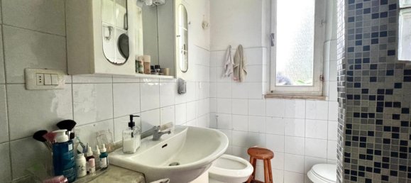 12-salle Maison à Ponsacco, Italy No. 181603 29