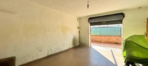 12-salle Maison à Ponsacco, Italy No. 181603 25