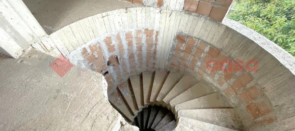 6 rooms House in Mercato San Severino, Italy No. 111082 17