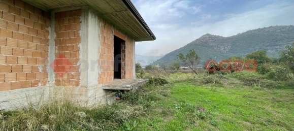 6 rooms House in Mercato San Severino, Italy No. 111082 22