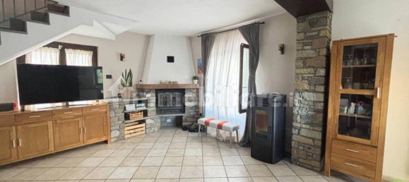 3 Schlafzimmer Wohnung in Gignod, Italy, Nr. 340600 19