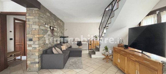 3 Schlafzimmer Wohnung in Gignod, Italy, Nr. 340600 2