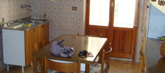 7-Zimmer Wohnung in Cupramontana, Italy, Nr. 253903 8