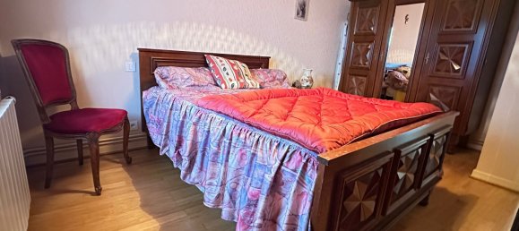 Casa de 3 dormitorios en Amplepuis, France No. 290023 10