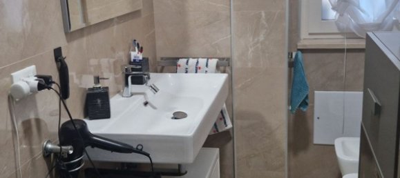 Дом с 5 комнатами в Гуидония Монтечельо, Италия № 256962 22