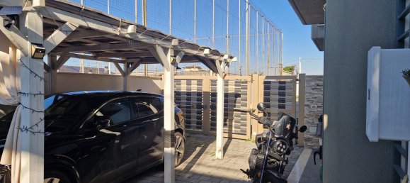 Дом с 5 комнатами в Гуидония Монтечельо, Италия № 256962 14