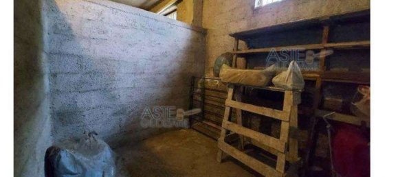 5 rooms Apartment in Pomigliano d'Arco, Italy No. 10981 41