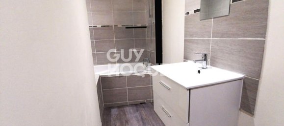 3 Schlafzimmer Haus in Armentieres, France, Nr. 42990 4