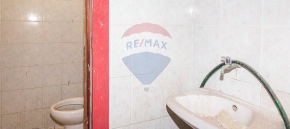 1 room Commercial property in Catania, Italy No. 259471 20