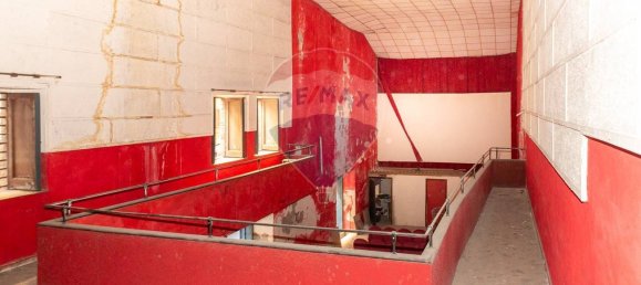 1 room Commercial property in Catania, Italy No. 259471 24