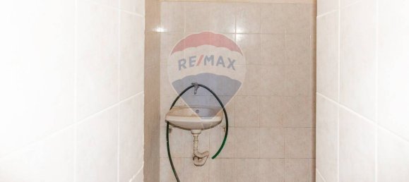 1 room Commercial property in Catania, Italy No. 259471 19