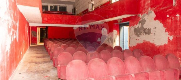 1 room Commercial property in Catania, Italy No. 259471 17