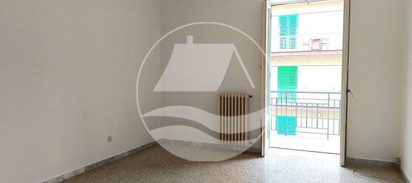 Apartamento de 2 habitaciónes en Giovinazzo, Italy No. 163258 8