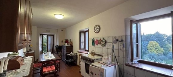 Дом с 3 комнатами в Кортона, Италия № 175260 7