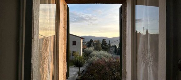 Дом с 3 комнатами в Кортона, Италия № 175260 12