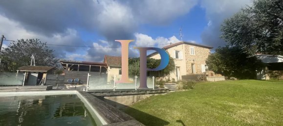 4 bedrooms Townhouse in Amplepuis, France No. 270452 21