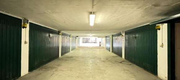  مرآب في Lavagna, Italy 14متر مربع رقم 140654 3