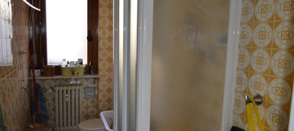 4 rooms Apartment in Turin, Italy No. 151658 10