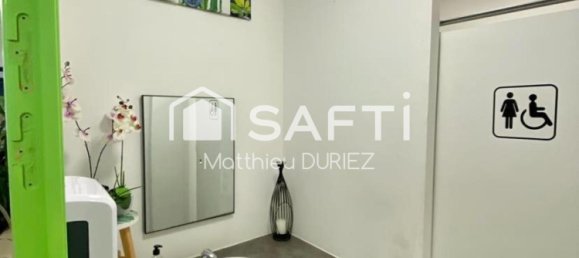 250m² Commercial property in Dunkerque, France No. 152735 10