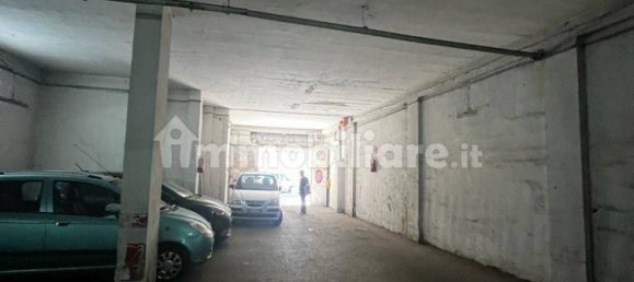 1غرفة عقار تجاري في Naples, Italy رقم 102998 4