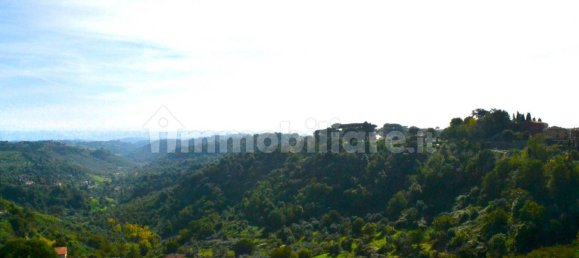 1 غرف نوم شقة في Castelnuovo di Porto, Italy رقم 89727 36