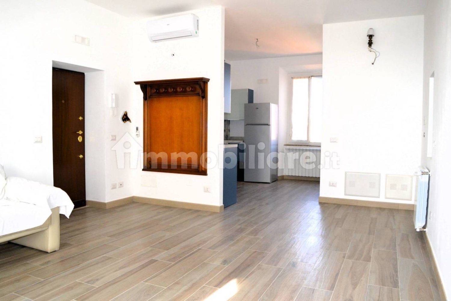 1 غرف نوم شقة في Castelnuovo di Porto, Italy رقم 89727