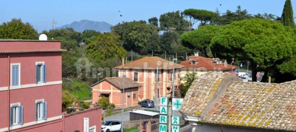 1 غرف نوم شقة في Castelnuovo di Porto, Italy رقم 89727 50