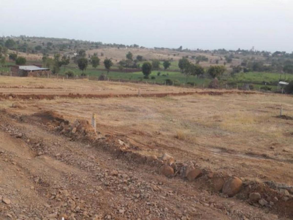 Terrain à Pune, India No. 30001