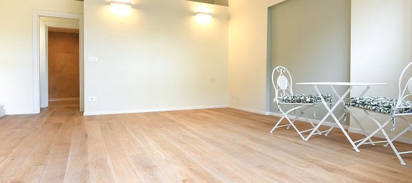 2 Schlafzimmer Wohnung in Milan, Italy, Nr. 357792 6