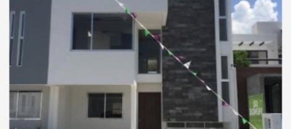 Casa de 3 dormitorios en Querétaro, Mexico No. 186499 2