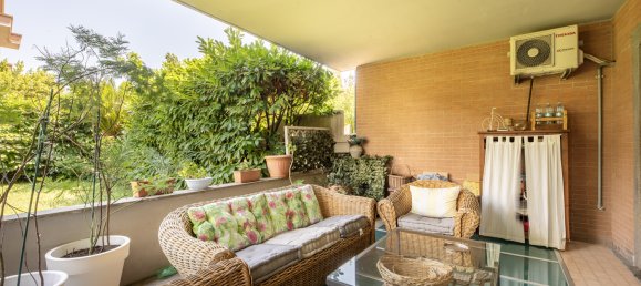 4 bedrooms Apartment in Rome, Italy No. 357397 9