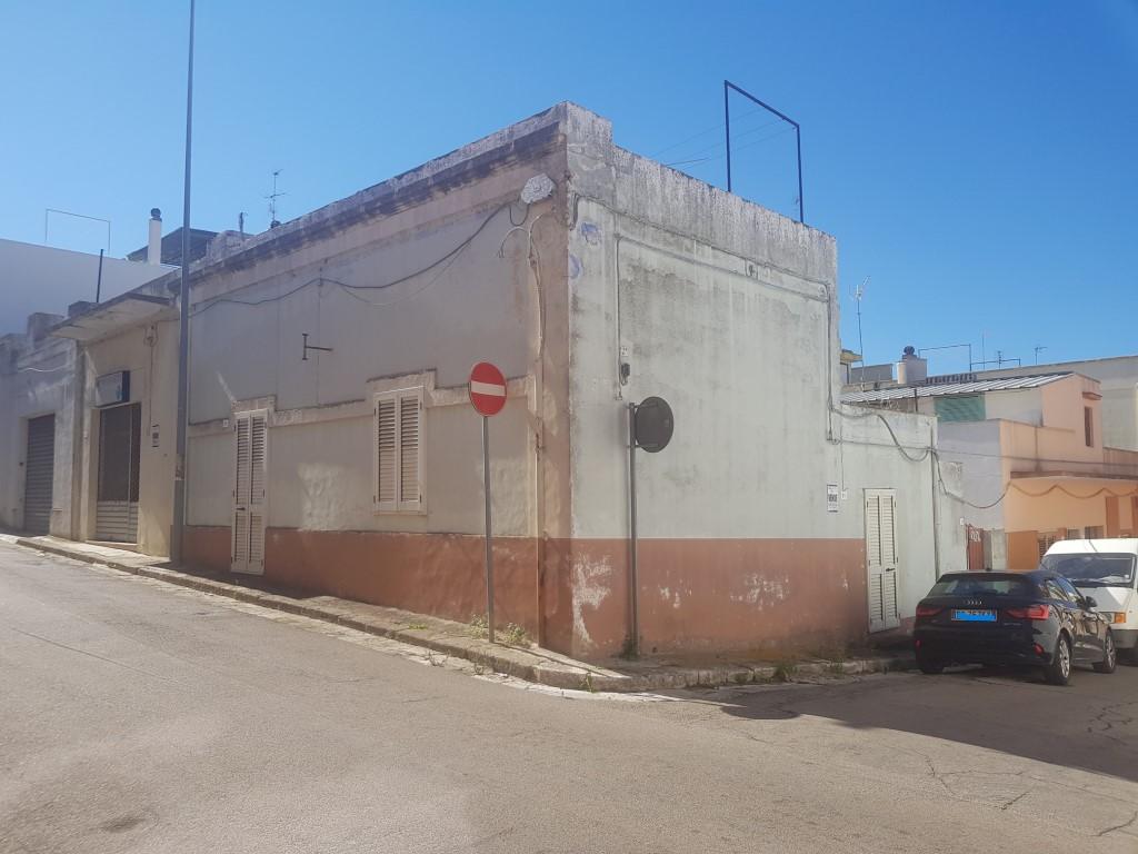 3غرفة منزل في Matino, Italy رقم 234127