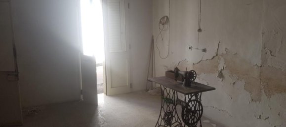 3غرفة منزل في Matino, Italy رقم 234127 5