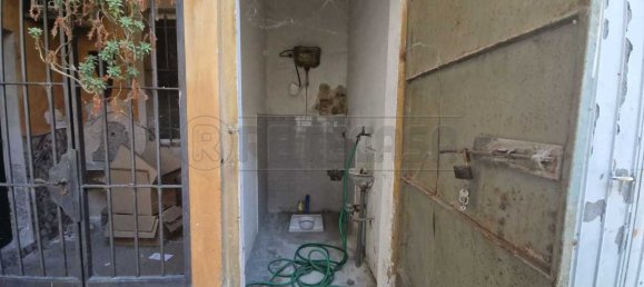 58m² Garage in Cremona, Italy No. 266480 9