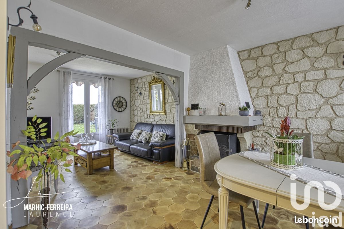 6 rooms House in Estrees-Saint-Denis, France No. 152218