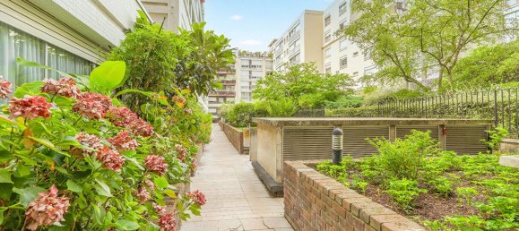 1 bedroom Apartment in Paris, France No. 325269 9