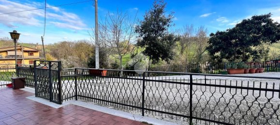2 rooms Villa in Narni, Italy No. 4353 2