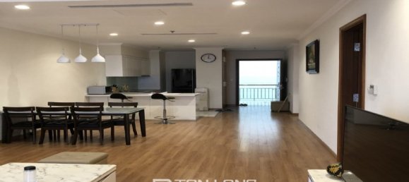 3 Schlafzimmer Wohnung in Dong Da, Vietnam, Nr. 752 6